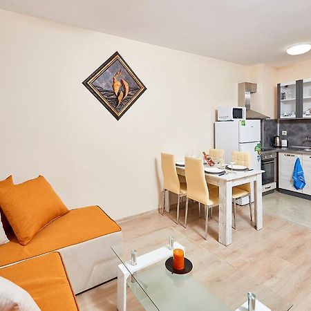 Art Apartments In Gmina Pomorie Zewnętrze zdjęcie