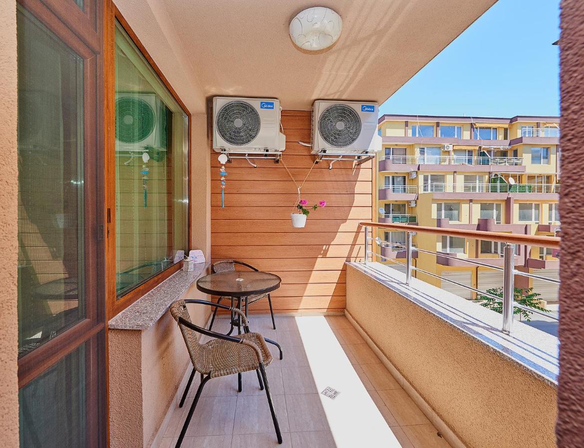 Art Apartments In Gmina Pomorie Zewnętrze zdjęcie