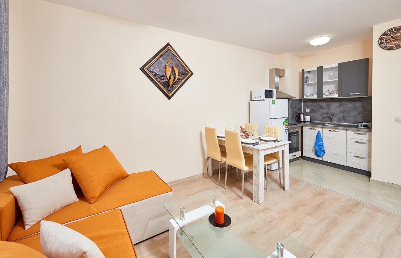 Art Apartments In Gmina Pomorie Zewnętrze zdjęcie